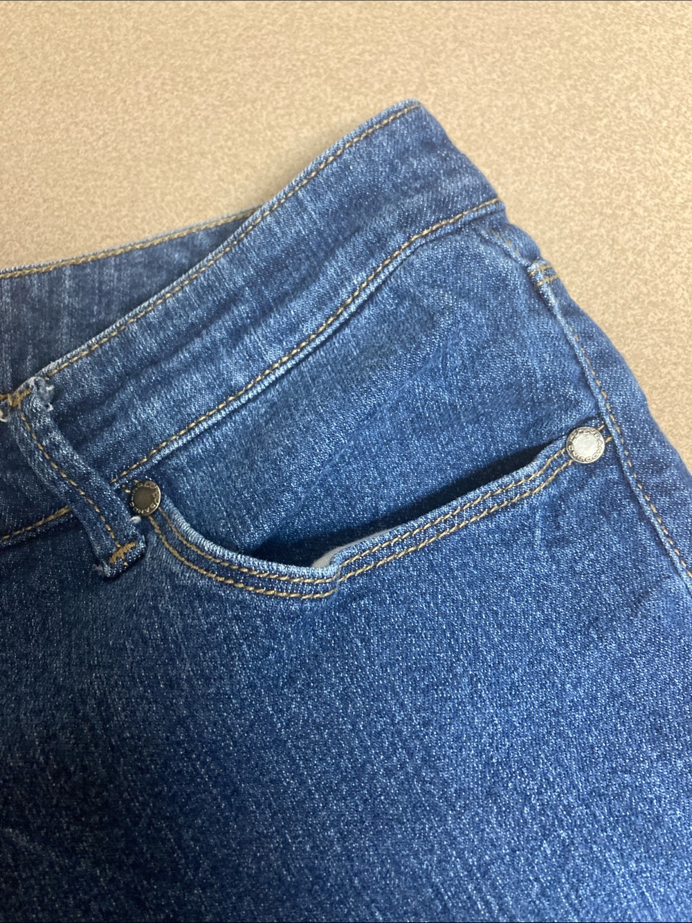 Bandolino Blue Denim shorts with Contrast Stitching - Picture 6 of 9